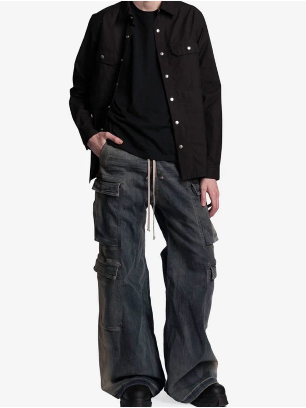 RICK OWENS Unisex
Denim Double Cargo Jumbo Belas in Mineral Pearl Degrade size S